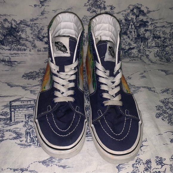 Vans Off The Wall X Crayola Crayons High Top Shoes Women’s 5.5 Men’s 4 - Picture 2 of 9
